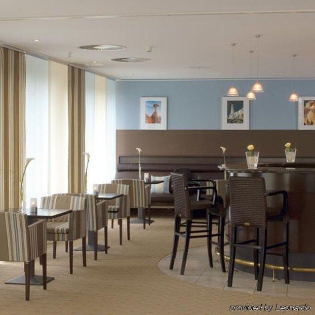 Trans World Hotel Kranichhoehe Much Restoran foto