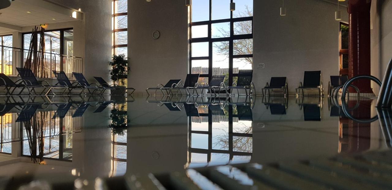 Trans World Hotel Kranichhoehe Much Bagian luar foto
